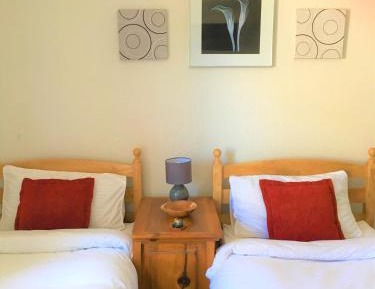Economy Twin Room
