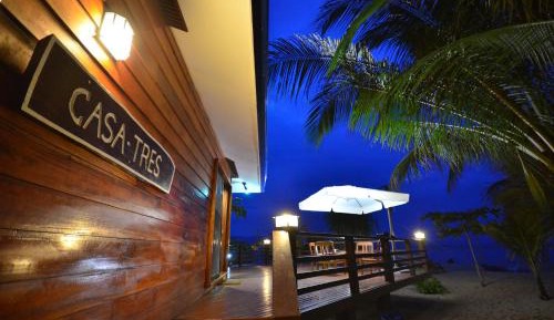 Family Casita (4 adults) with Land and Boat Transfers