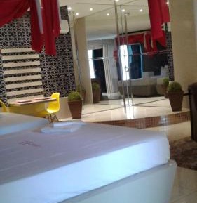 Suite with Private Pool