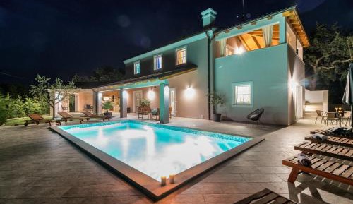 Villa with Private Pool