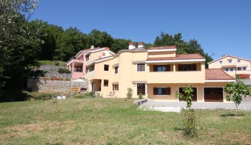 Studio with Terrace