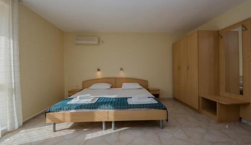 Triple Room with Balcony