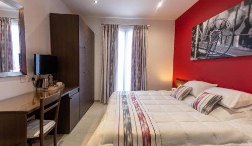 Superior Double or Twin Room with Sea View