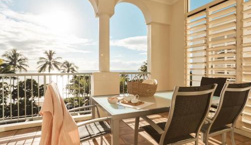One-Bedroom Apartment with Sea Views + Free Car Hire
