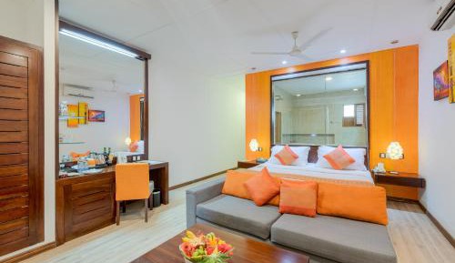 Deluxe Room Plunge Pool with 10% off on selected wines