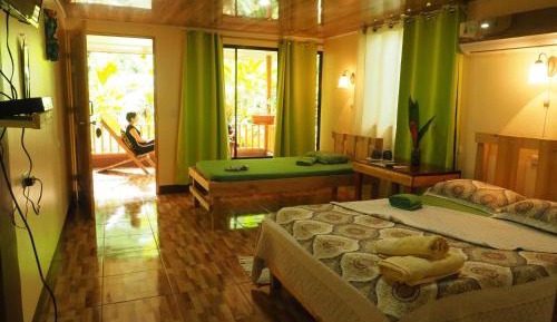 Triple Room with Private Bathroom