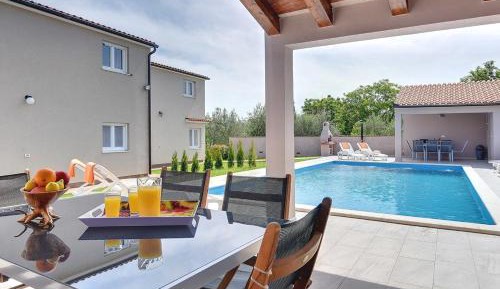 Six-Bedroom Holiday Home