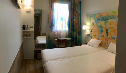 Comfort Twin Room