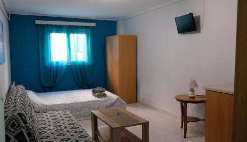 Studio Apartment