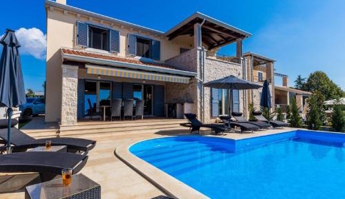 Four-Bedroom Villa