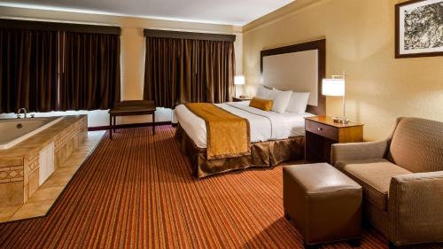 King Room with Spa Bath - Non Smoking