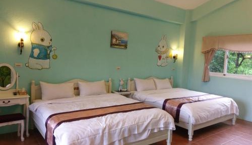 Deluxe Family Suite