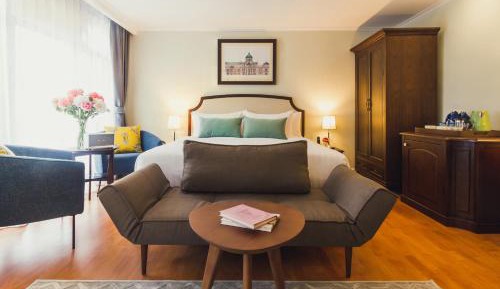 King Room