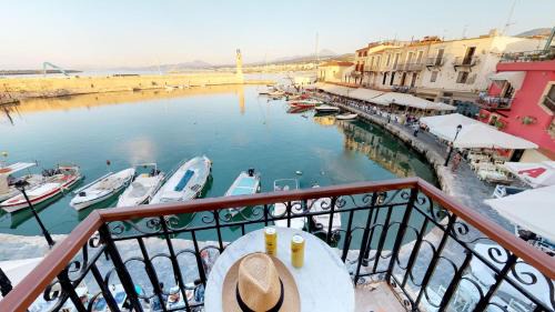 Deluxe Suite with Sea View