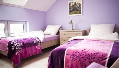 Twin Room with Bathroom