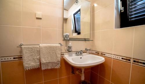 Studio Apartment with Side Sea View