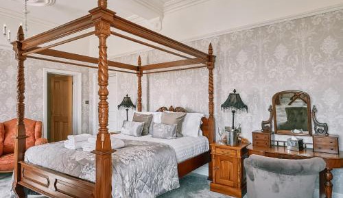 Queen Victoria Room