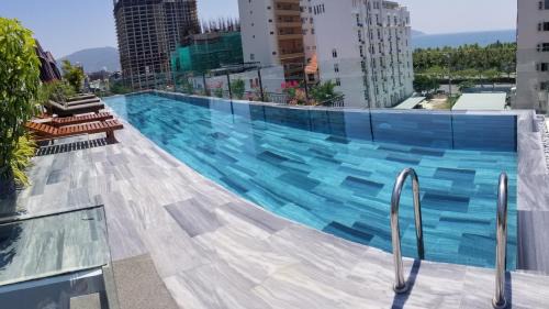 Studio Apartment with Sea View