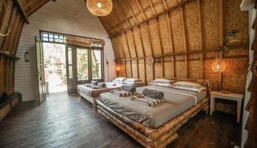 Triple Room with Pool View