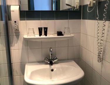 Double Room with Sea View - Ground Floor