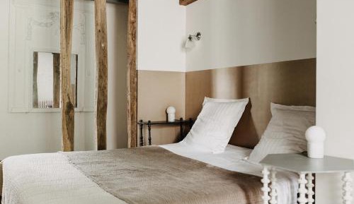 Suite with Garden View