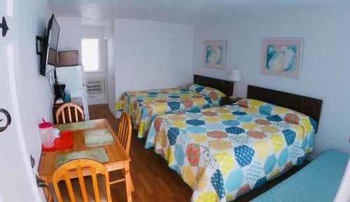 Standard Queen Room