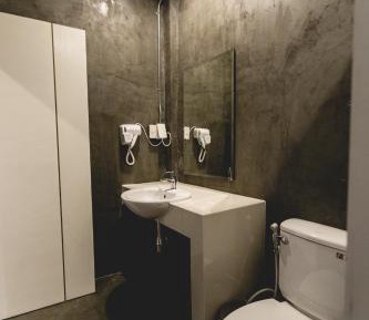 Twin Room with Private Bathroom