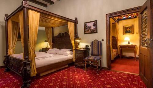Queen Suite