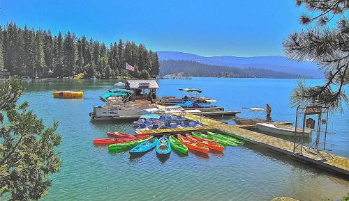 Four bedroom holiday home 