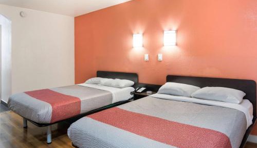 Deluxe Quadruple Room - Non-Smoking