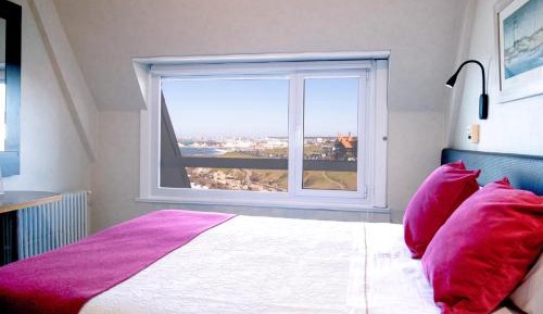 Standard Double or Twin Room with Sea View