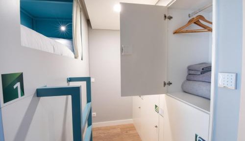 Bed in 6-Bed Female Dormitory Room