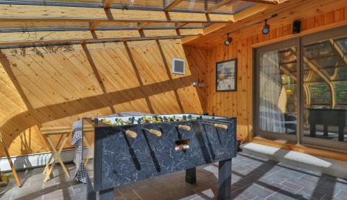 Four bedroom holiday home 