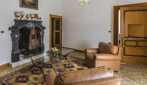 Queen Suite
