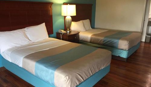 Queen Room with Two Queen Beds - Non-Smoking