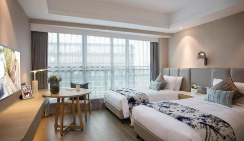 Three Bedroom Premier