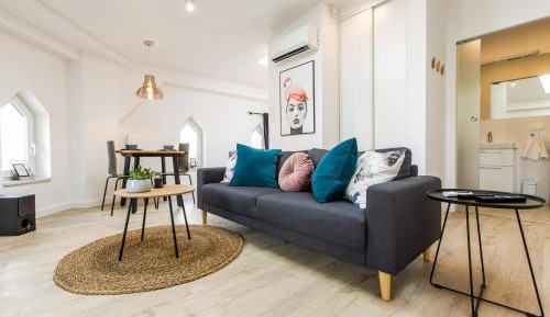 Deluxe Apartment
