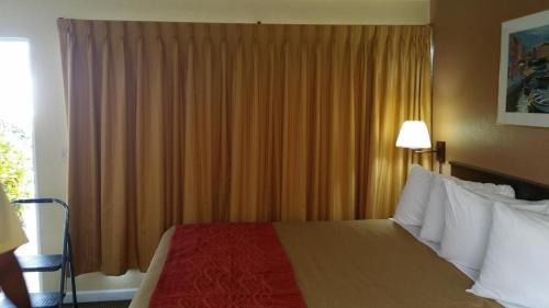 Queen Room - Disability Access
