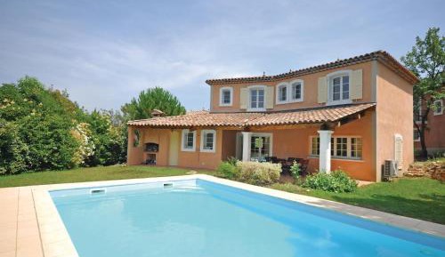 Four-Bedroom Holiday Home