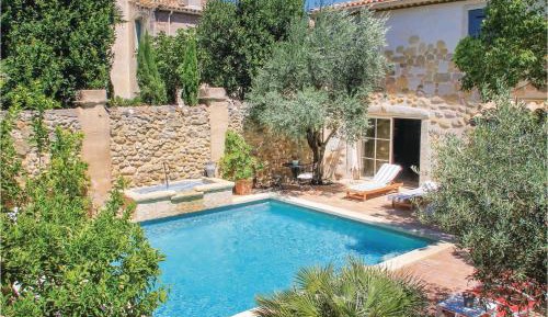 Five-Bedroom Holiday Home
