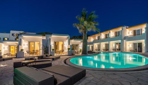 Superior Room with Pool View
