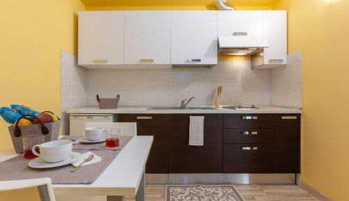 One-Bedroom Apartment (3 Adults)