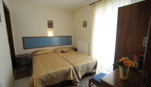Twin Room with Terrace