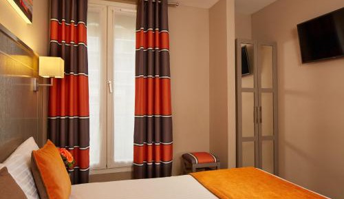 Double Room with Shower