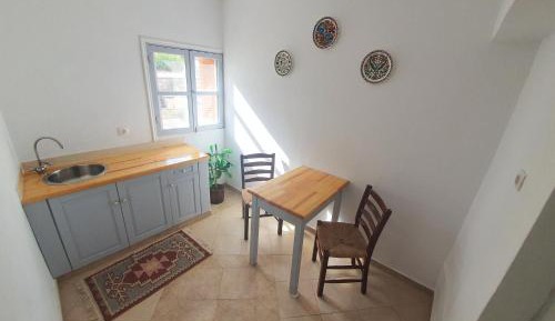 Apartment with Garden View
