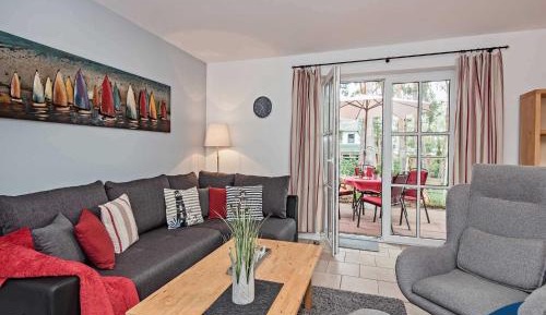 One-Bedroom Apartment with Terrace