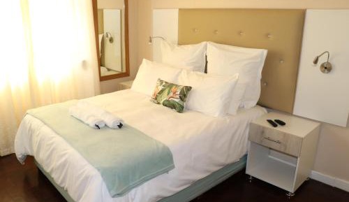 Deluxe Double Room with Shower