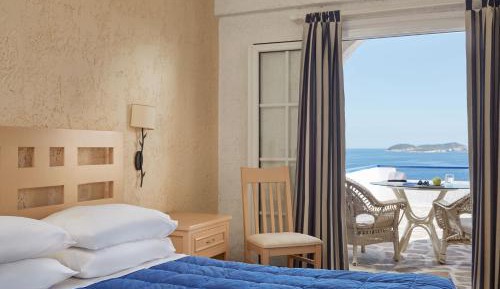 Double or Twin Room with Sea View