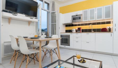 Superior Apartment