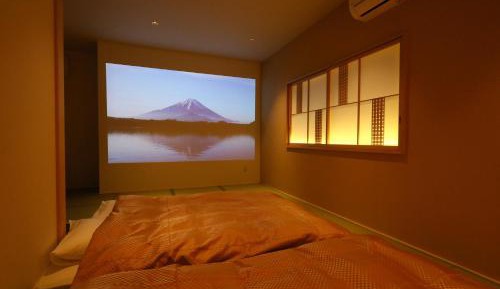 Japanese-Style Family Room - Non-Smoking
